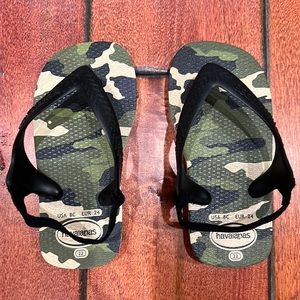 Havaianas Toddler Size 8C -Like New!